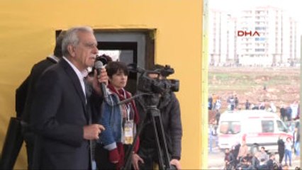 Diyarbakır Hdp'li Ahmet Türk Nevruz Kutlaması'nda Konuştu-2 Son