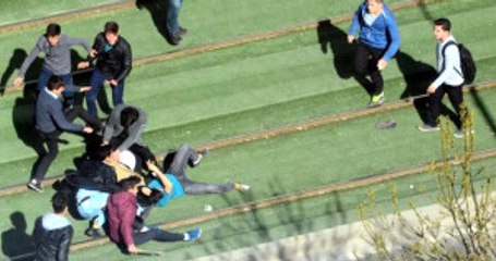 Gaziantep'te Liseliler Tekme Tokat Kavga Etti