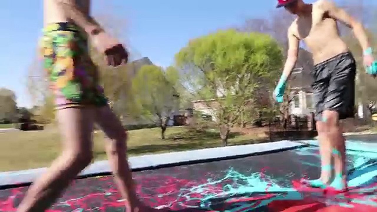 TRAMPOLINE VS PAINT!