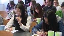 Des étudiants chinois à Dijon pour percer les secrets du vin