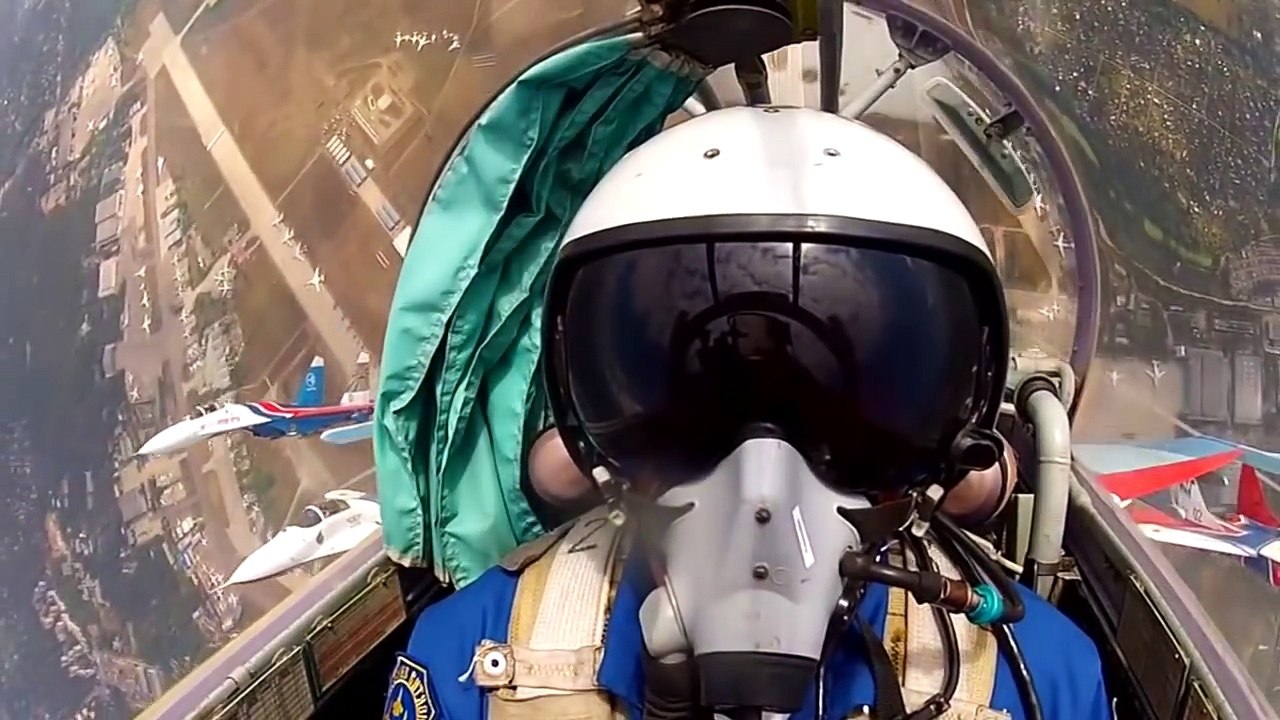 TOP 10 FASTEST FIGHTER JETS IN THE WORLD