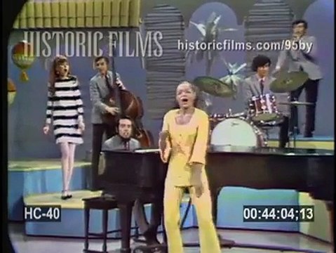 Eartha Kitt with Sergio Mendez & Brazil 66 (1966)