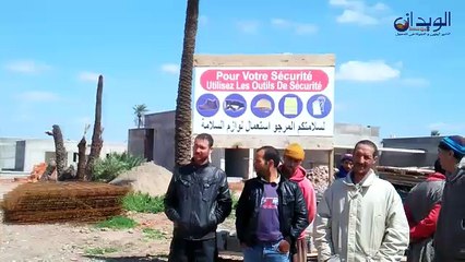 عمال البناء يطالبون بصرف مستحقاتهم بمشروع خليجي بالعكاري\الويدان