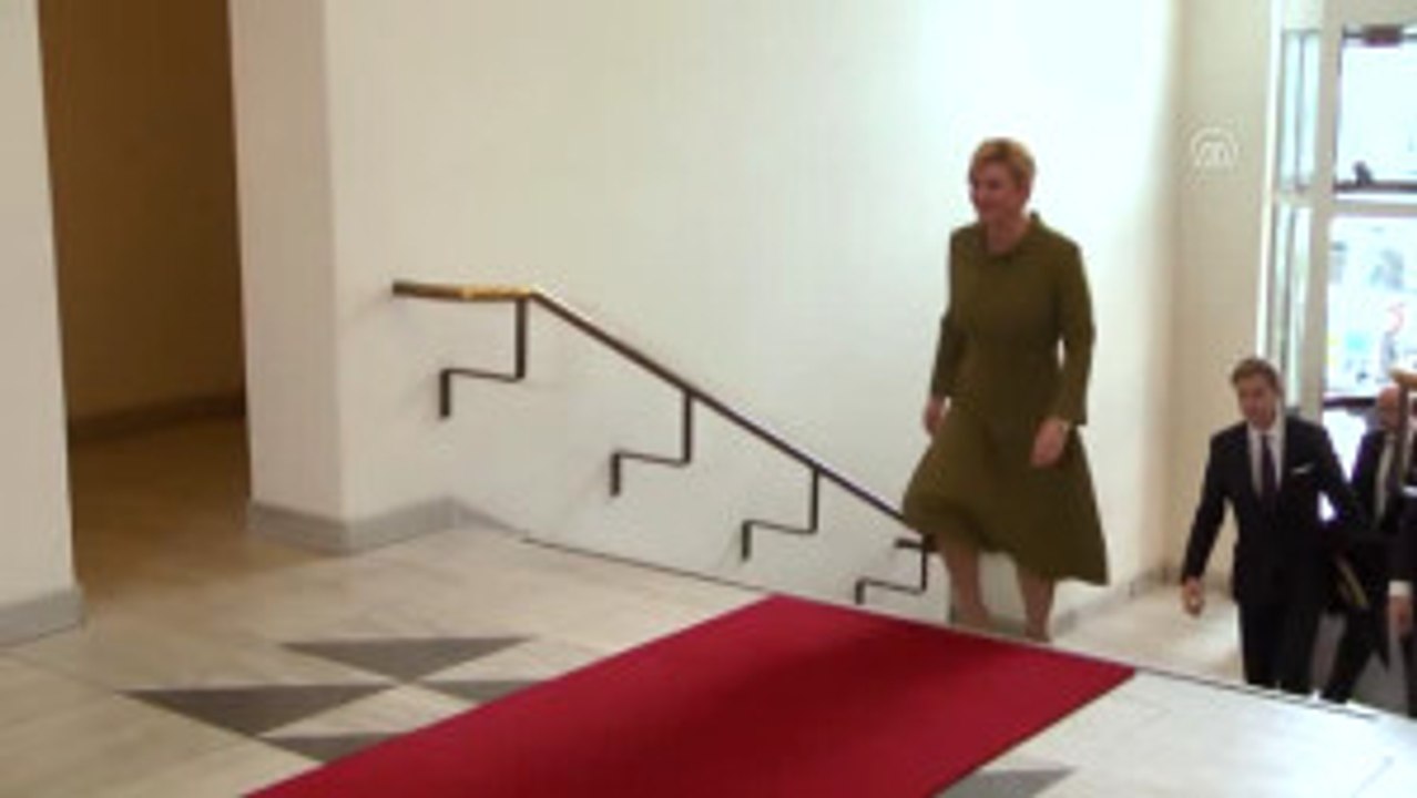 Hırvatistan Cumhurbaşkanı Kitarovic: "Türkiye Ile Diyalog Devam Ettirilmeli"