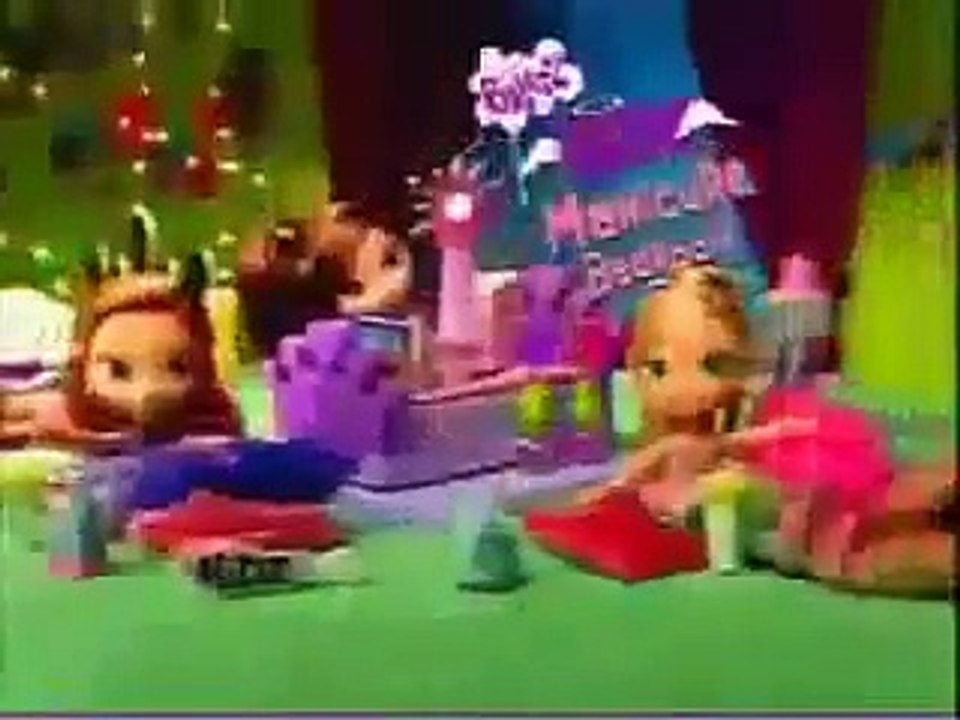 Bratz Kidz - Manicure Bedroom™ Commercial