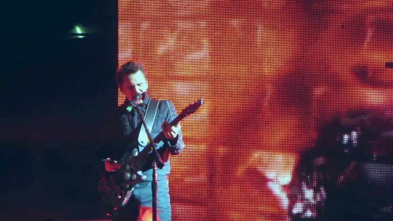 Muse - Revolt - Mexico City Autodromo Hermanos Rodriguez - 11/21/2015