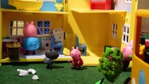 Thomas le train déraille Peppa Pig et ses amis à la rescousse | Les histoires de Peppa pig