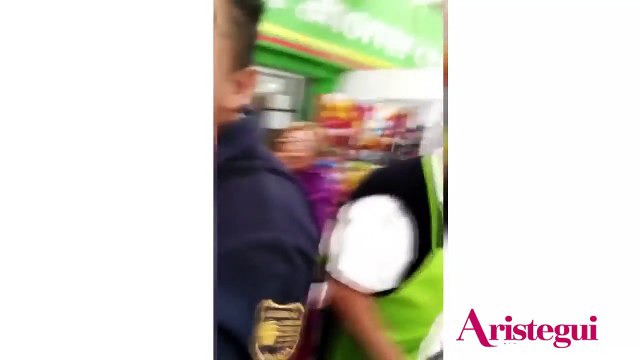 En Bodega Aurrera quieren acusar de Robo a joven con ticket que si pago su producto
