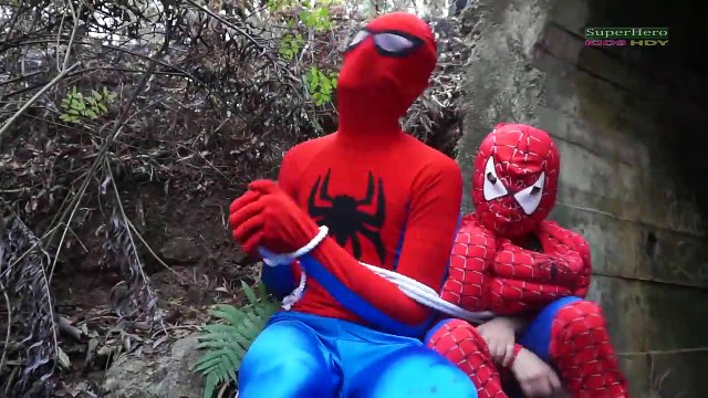 Атака Детка ребенок Эльза весело дом килектор в в в в джокер похищать м м м м м м пила человек-паук