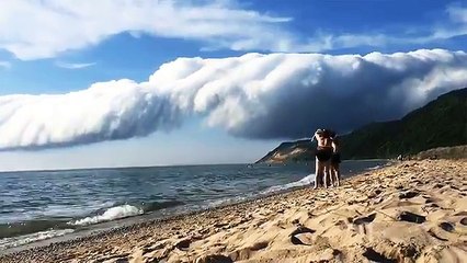 Roll Cloud over Lake Michigan passing through