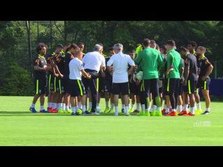 Seleção treina antes de viajar para o Uruguai