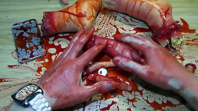 ЧТО ТО ПОШЛО НЕ ТАК - САМАЯ КРОВАВАЯ РАСПАКОВКА