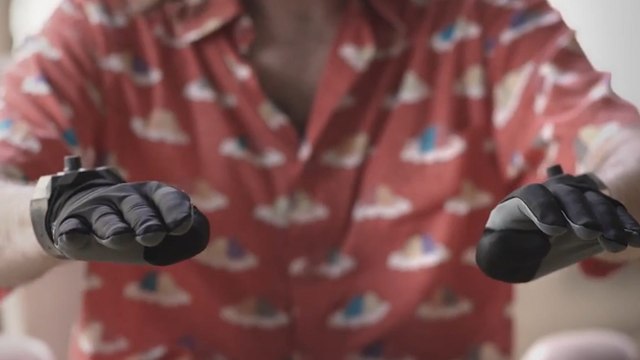 Turn your whole hand into a musical instrument with these gloves