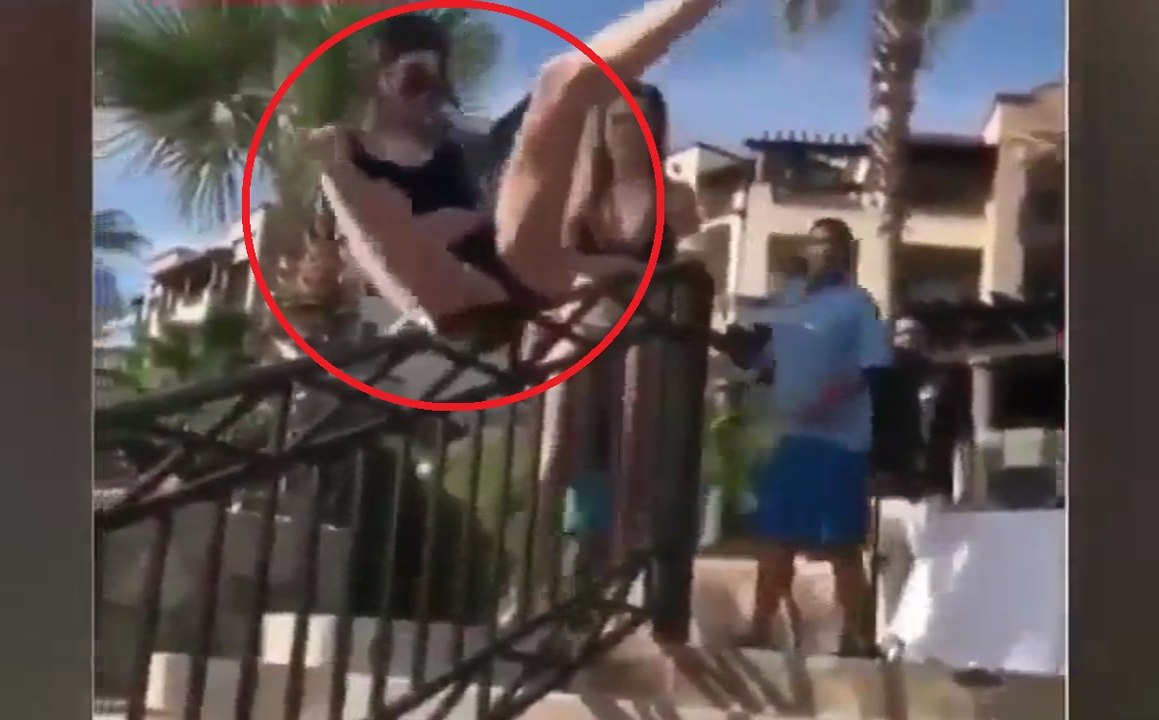 KENDALL JENNER FALLS OFF STAIR HAND RAIL