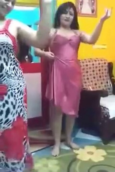 Beautiful Aunty Private Sexy Dance - Hot dance