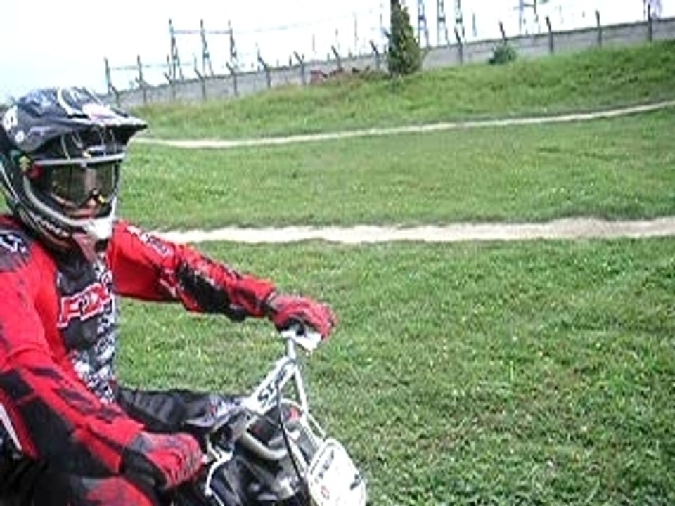 the rider fou scouater de mini