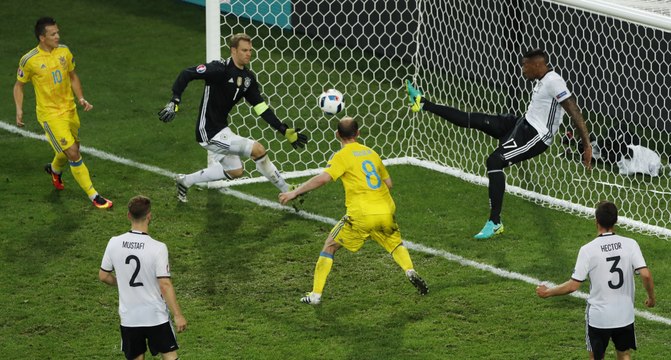 Best Goal Line Clearances in Football/Soccer