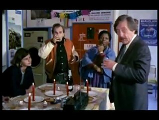 TOM EST TOUT SEUL - Bande-annonce