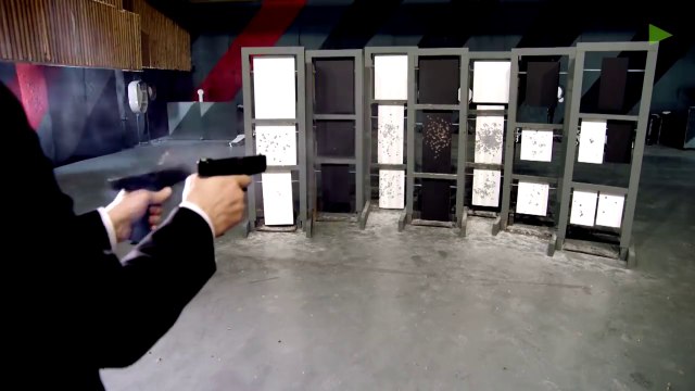 Jouer de la musique classique avec des pistolets !!