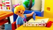 Playmobil Film Deutsch - FURZ PARTY IM SWIMMING POOL! Julian pupst rum! Kinderserie Famili