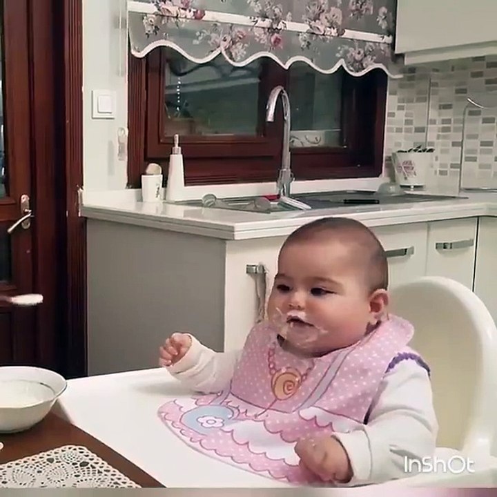 ‪Cute Babies‬[7]