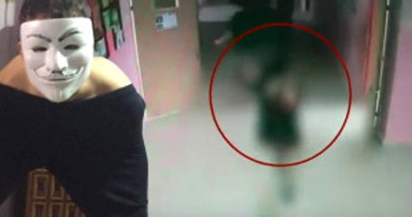 Sınıfta Bıçaklanarak Öldürülen Liselinin Son Anları Kamerada