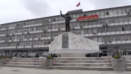 Bakan Akdağ: "Hayırda Yarışmak Lazım Ama Sayın Kılıçdaroğlu'nun Dediği Gibi Bir Hayırda Değil"