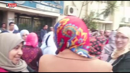 بالفيديو.. ممرضات العباسية يتظاهرن احتجاجا على خصم الزيادة الشهرية  كتب أحمد حسنى  تظاهر العشرات من مم