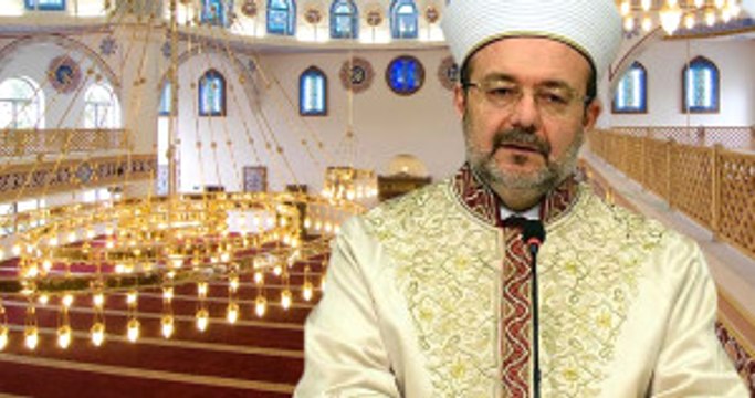 Diyanet'ten Tepki Var: Bazı Camilerimizi Avize Dükkanına Dönüştürmüş Durumdayız