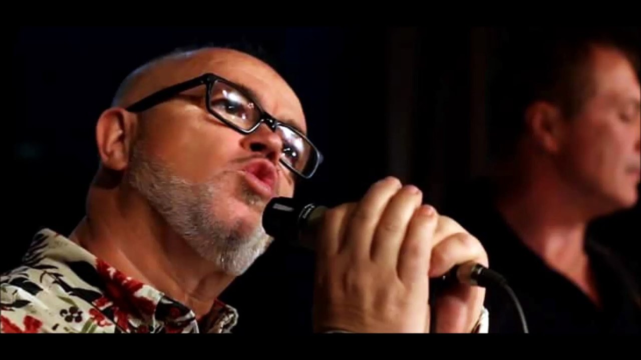 CANE NIKOLOVSKI - PLATI EDNA DUPLA ... Bbeat box versias