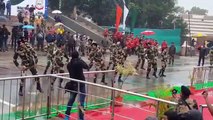 BSF Soldiers Dancing To Punjabi Song Tunes At Wagah Border