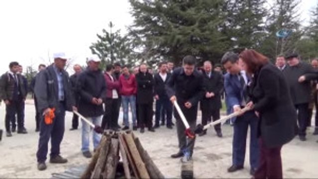 Nevruz Ateşi Yakıldı, Fidanlar Toprakla Buluşturuldu
