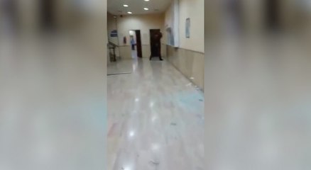 Un homme détruit un hôpital en apprenant le décès de sa mère