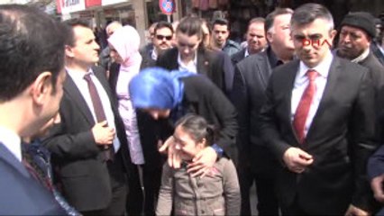 Izmir Bakan Kaya, Hollanda'yı Suçladı: Kadın Bakana Insanlık Dışı Uygulamalarda Bulundu