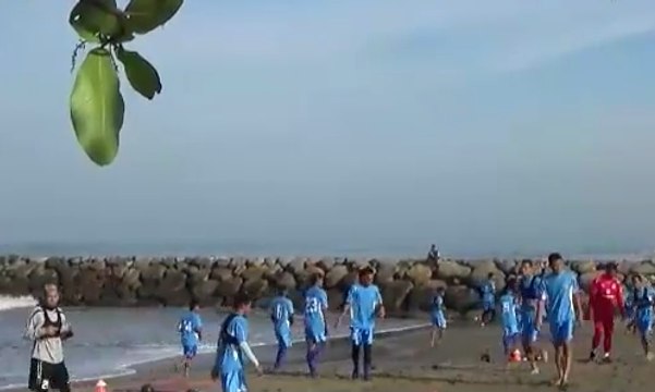 Semen Padang Deteksi Denyut Jantung dan Nadi Pemain