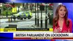 Londres - Un assaillant abattu à l'extérieur du Parlement après avoir blessé un policier - Une voiture aurait foncé au