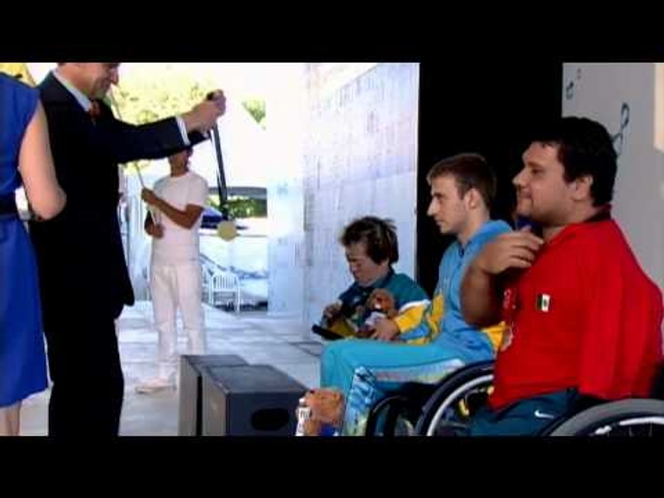 Swimming - men's 150m individual medley SM3 med...