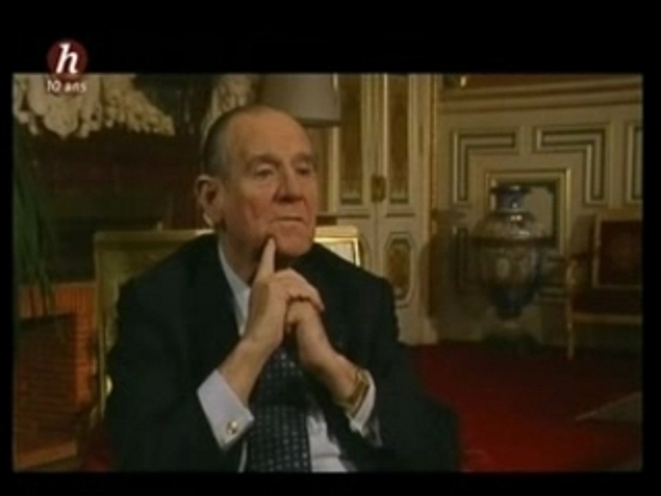 RAYMOND BARRE