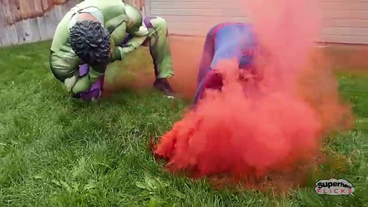 Hulk vs Black Panther vs Spider-Gwen vs Spiderman | Real Life Superhero Movie!