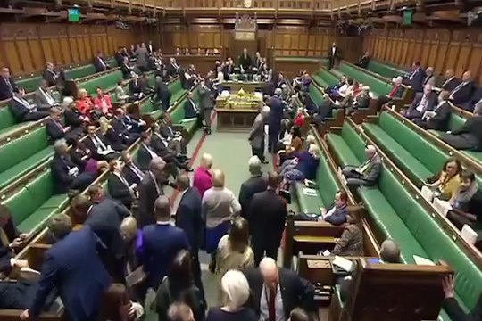 Un muerto y varios heridos junto al Parlamento Británico