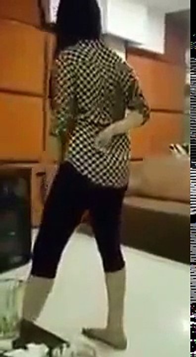 Punjabi Girl Dance in Private Party    Islamabad 2017 - YouTube