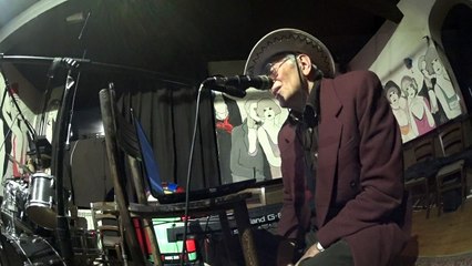 MY BABE JUST CARES  FOR ME