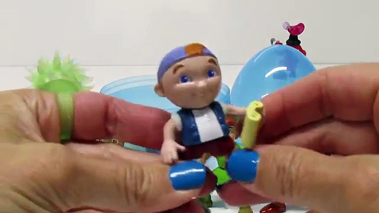 JAKE and the NEVERLAND PIRATES!! Trick Capt. Hook! PLAY-DOH SURPRISE EGG Opening