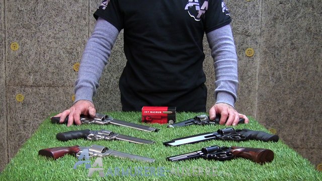 Présentation des Revolvers Smith Wesson 627 V-Comp, 44, 500 Magnum