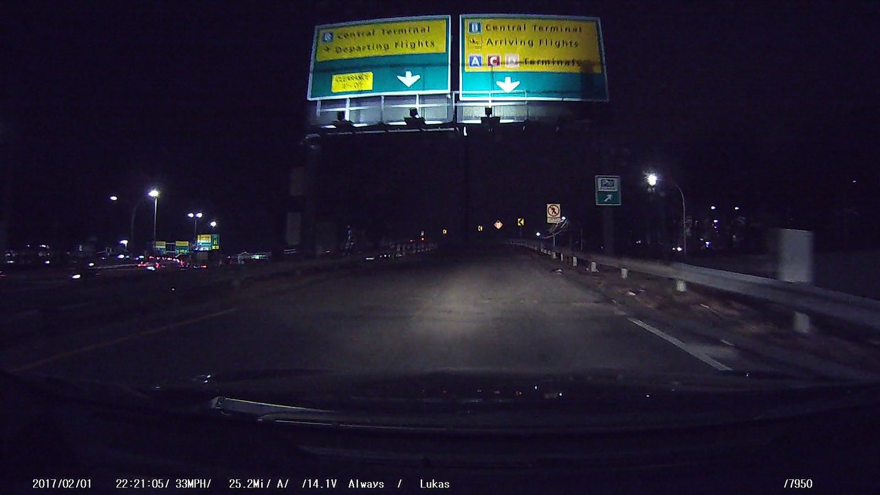 Driver Cuts Off Traffic and Loses Control