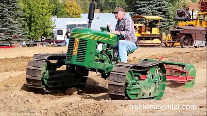 Tarihi traktörlerin tarla günleri