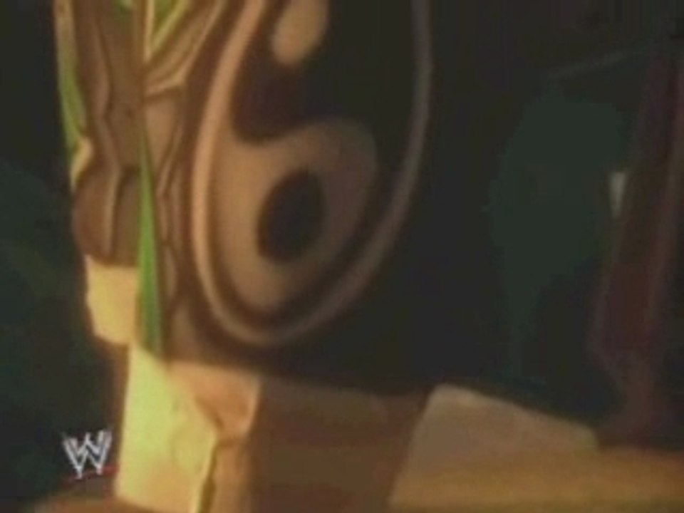 how rvd gets his ring attire