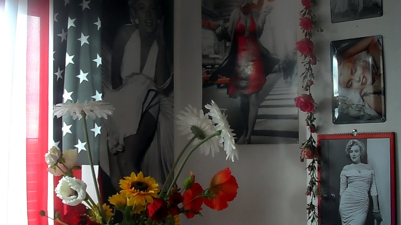 mike brant  donne donne donne un peu de toi ...