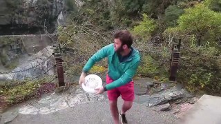 Frisbee Trick Shots (Original) | Brodie 4ty43