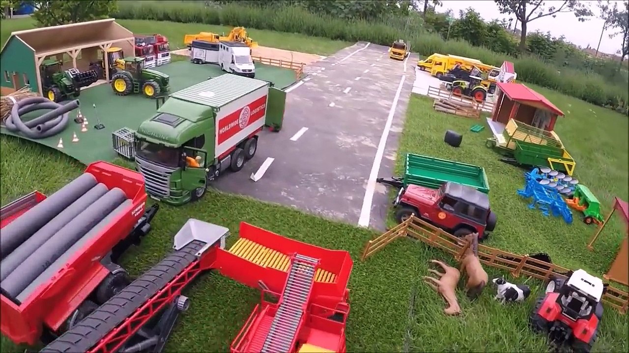 BRUDER toys sand work with R_C toys-OCT1_bNYMew